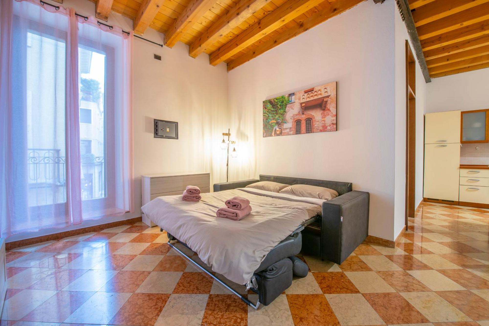 Palace Home Mazzini Βερόνα Εξωτερικό φωτογραφία