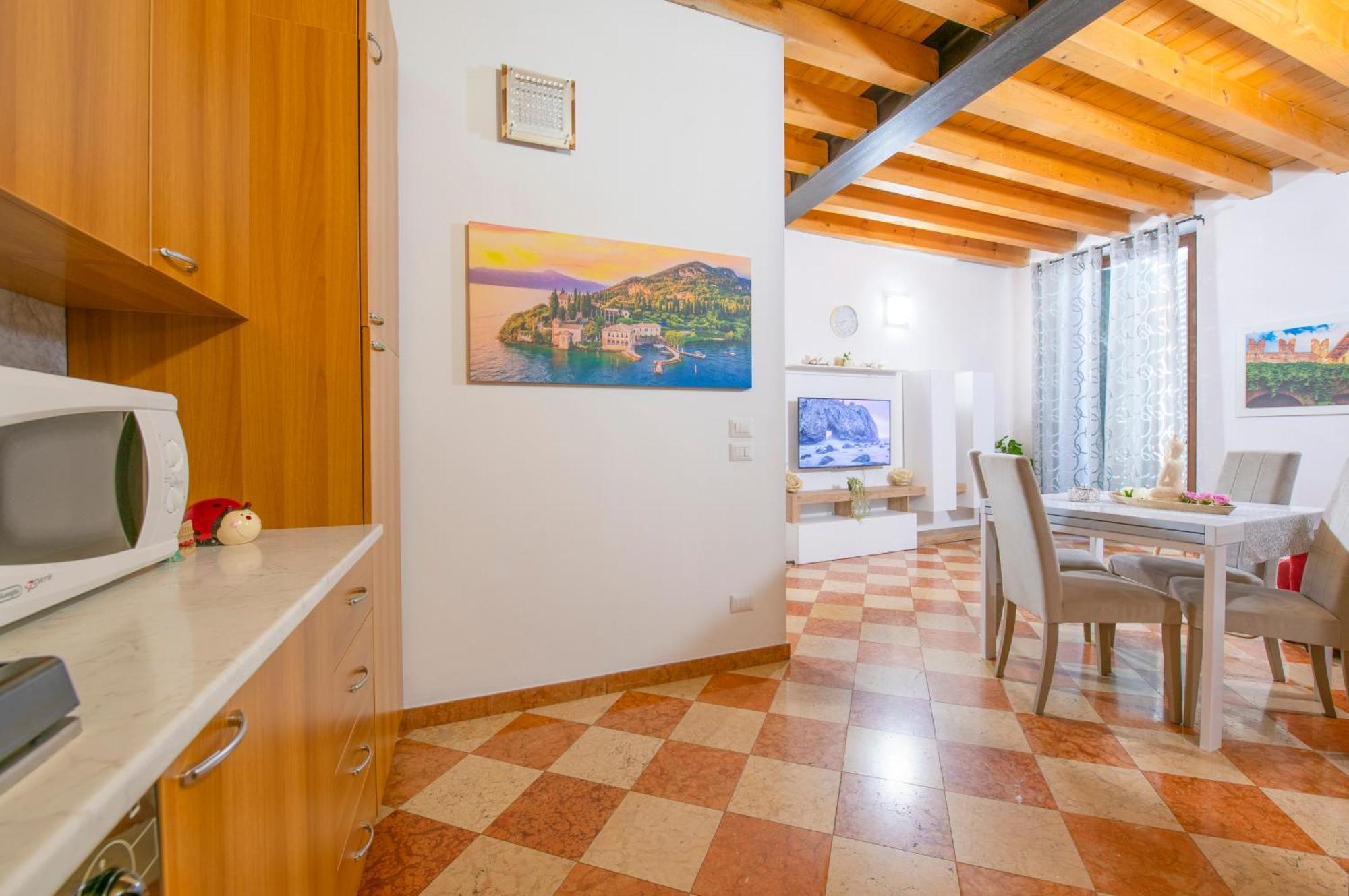 Palace Home Mazzini Βερόνα Εξωτερικό φωτογραφία